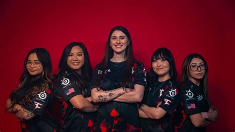 faze house members|female faze members.